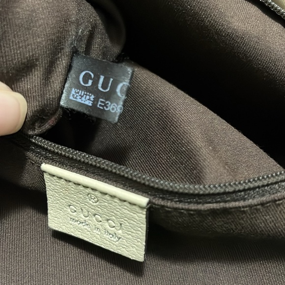 Gucci Abbey Monogram GG Canvas Shoulder Bag! - Picture 13 of 13